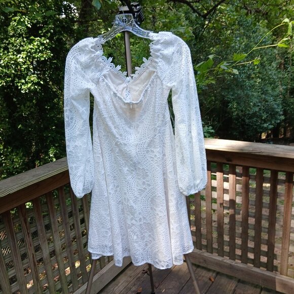 White Lace & Eyelet Lace Up Front Long Puff Sleeve Baby Doll Mini Dress Sz L - Picture 11 of 12